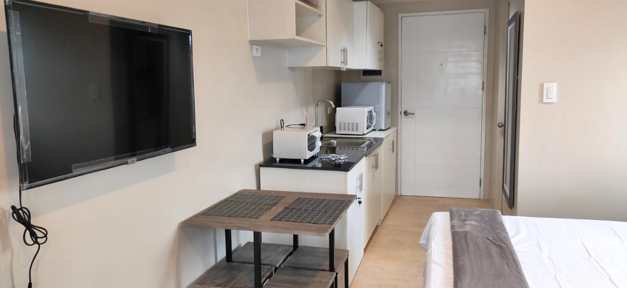 Sunvida Tower Stays Across Sm City Cebu Extérieur photo